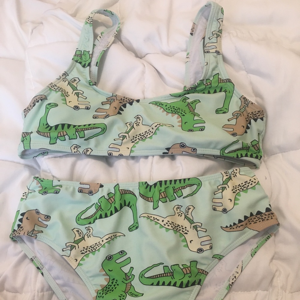 Bathing suit